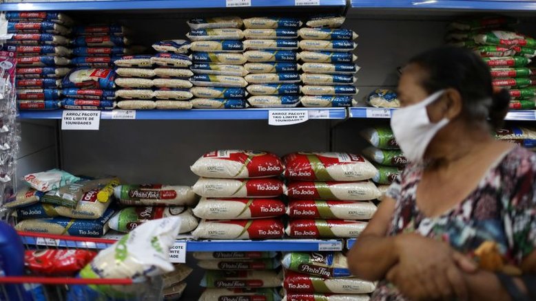 Governo deve manter projeções de crescimento de 1,5% do PIB em 2022 e 2,5% em 2023--fontes