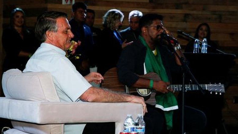 Marcos do Val diz que proposta para gravar Moraes partiu de Silveira, não de Bolsonaro