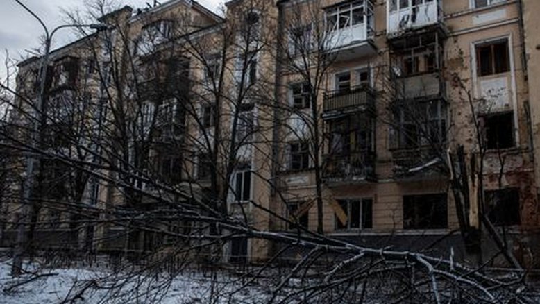 Rússia ataca Ucrânia com mísseis e pressiona por captura da cidade de Bakhmut