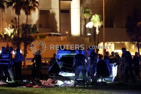 Turista morre e cinco ficam feridos em ataque em Tel Aviv, dizem autoridades
