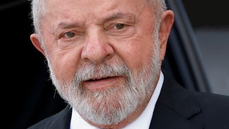 Lula diz na China que o Brasil 'está de volta' ao cenário internacional
