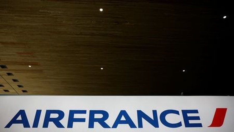 Tribunal francês inocenta Air France e Airbus por acidente em voo Rio-Paris