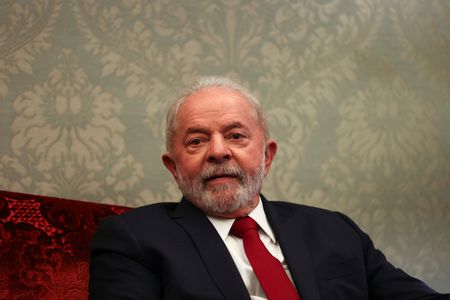 Lula diz que não quer "agradar ninguém" com postura sobre Ucrânia