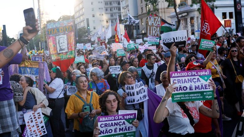 66% dos brasileiros são contra projeto sobre antiaborto, aponta Datafolha