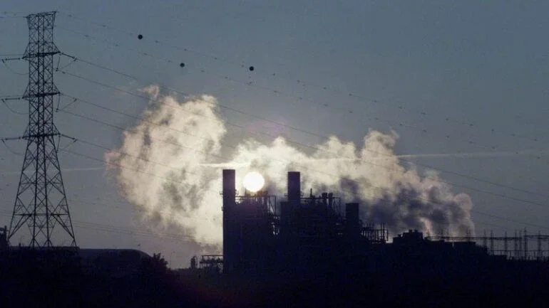 Novas metas de emissões para 2030 reduzem estimativa de aquecimento global, mas não bastam