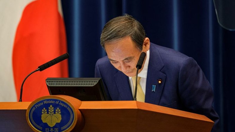 ANÁLISE-Com Olimpíada impopular e Covid-19, premiê japonês Suga pode ter mandato curto