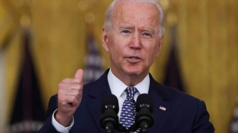Biden busca fortalecer democracia mundial com cúpula em dezembro