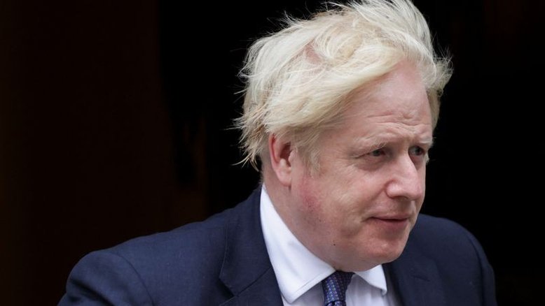 Johnson e Biden combinam esforços de retirada de Cabul