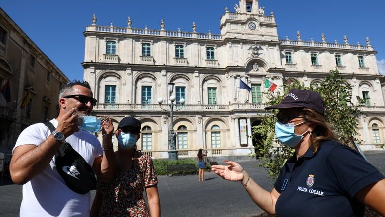 Itália atinge 80% de público-alvo totalmente vacinado