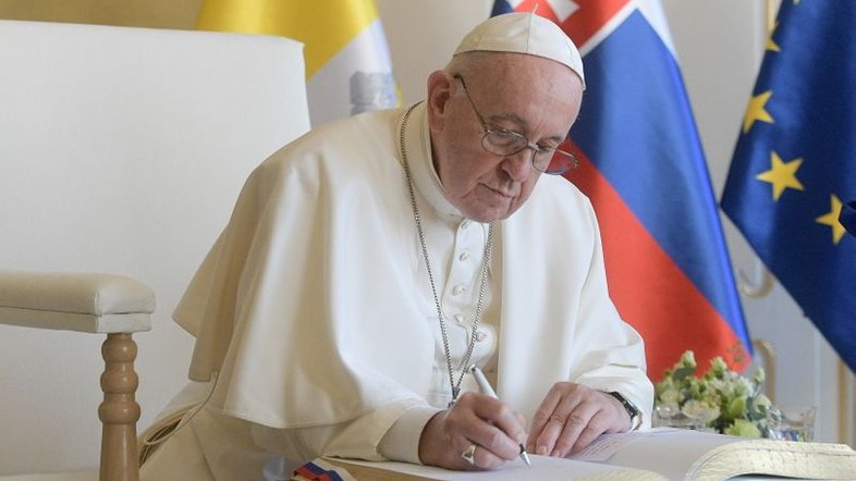 Papa lamenta ruptura entre direitos individuais e bem coletivo na Europa