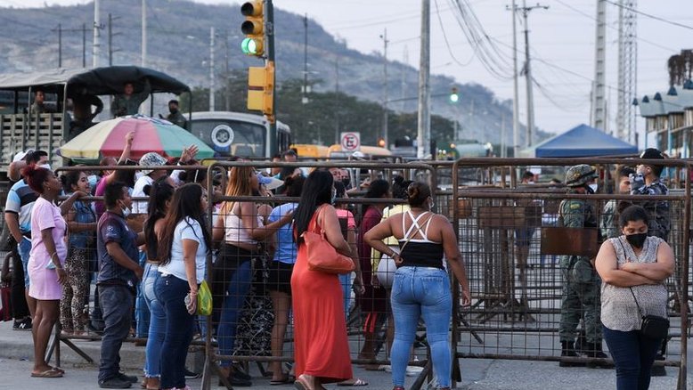 Número de mortos em motim em prisão no Equador sobe para 30