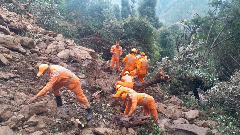 Inundações deixam mais de 150 mortos na Índia e no Nepal
