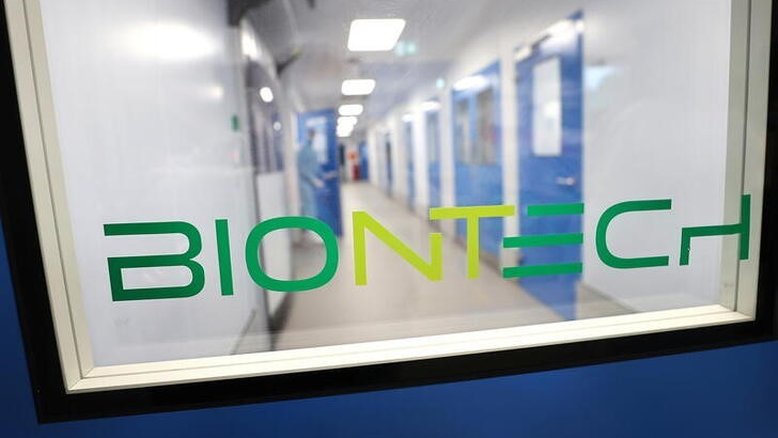 Fabricantes de vacinas contra Covid começam a trabalhar em versões para ômicron