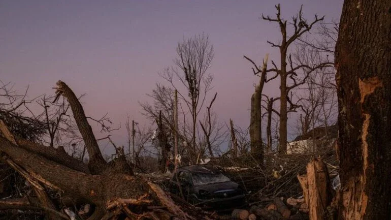 Tornado no Kentucky matou várias crianças, incluindo bebê de 2 meses