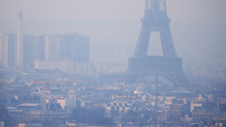 Senado da França obstrui referendo sobre mudança climática