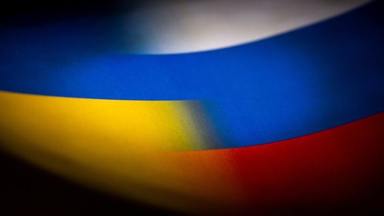 Rússia reconheceu regiões separatistas da Ucrânia no limite de suas fronteiras, diz Ifax