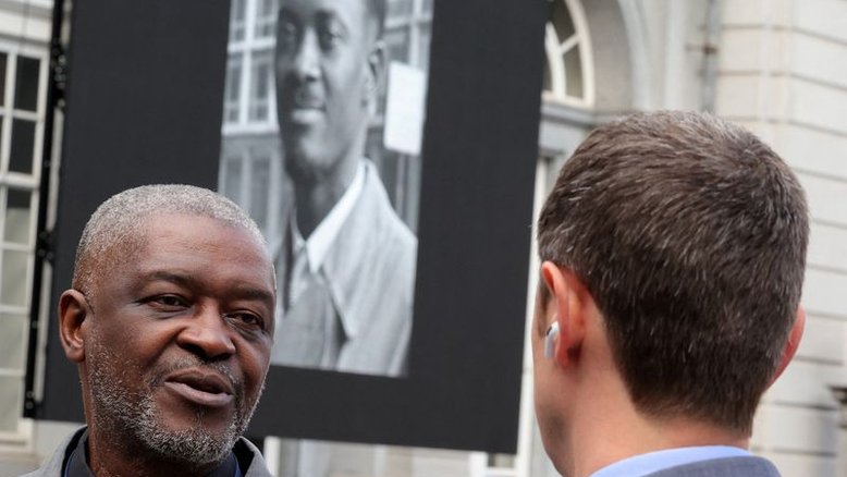 Bélgica entrega dente a família de herói da independência do Congo