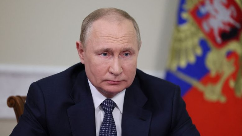 Putin tenta sair do isolamento com Irã e Coreia do Norte