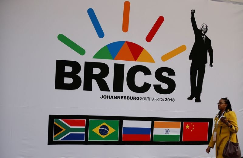 Irã apresenta pedido para ingressar no grupo de países emergentes Brics