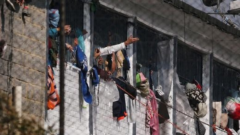 Rebelião em prisão deixa 49 mortos na Colômbia, diz agência penitenciária