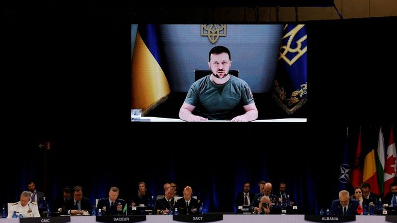 Ucrânia diz à Otan que Rússia quer ditar futura ordem mundial