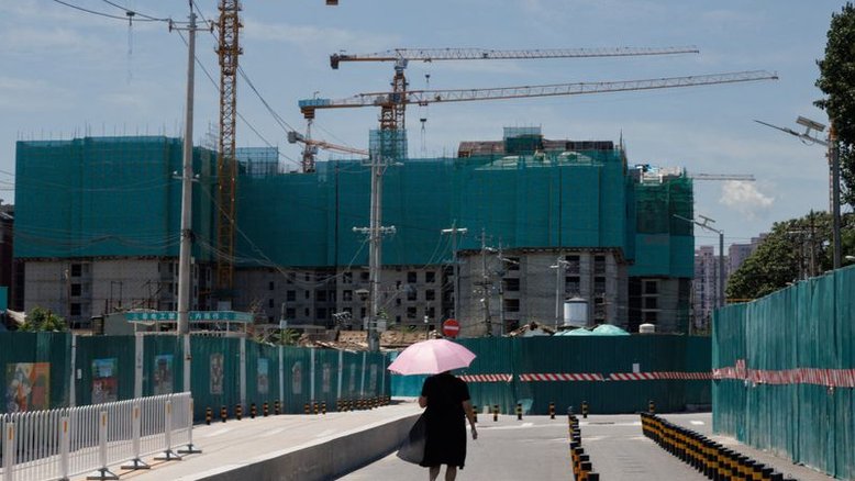 China pede que bancos estendam empréstimos para projetos imobiliários