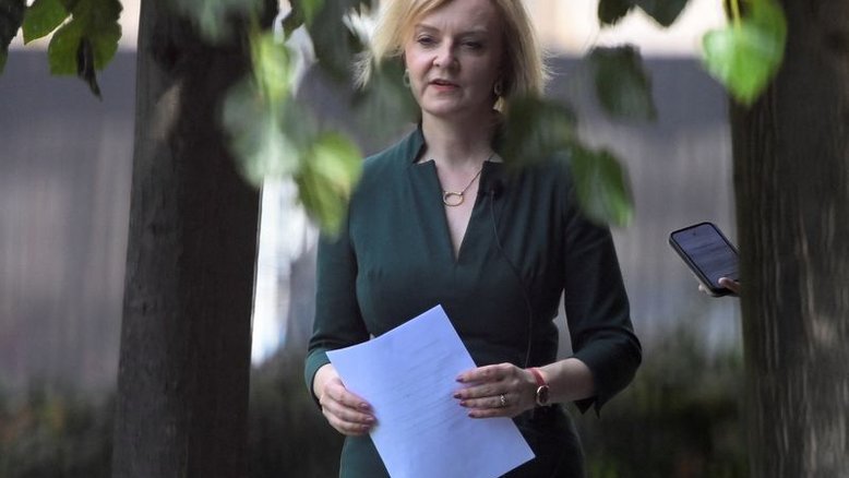 Disputa para liderar Reino Unido tem dois finalistas, Rishi Sunak e Liz Truss