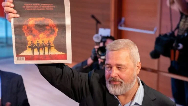 Regulador de mídia russo pede revogação de registro do jornal Novaya Gazeta