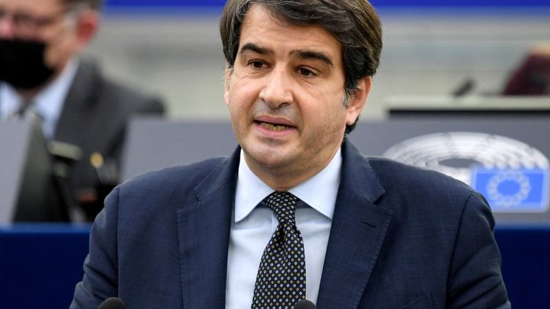 Favorito em eleição italiana, partido de extrema-direita vê chance de mudar plano de recuperação