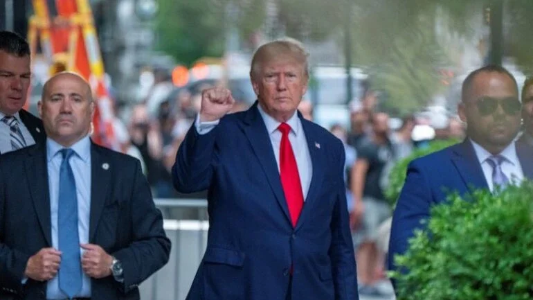 Trump se recusa a responder perguntas em investigação da procuradoria de NY