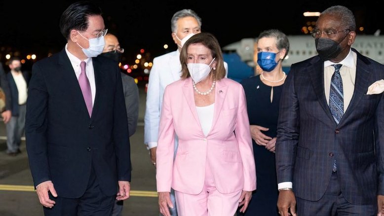 EUA repensam medidas tarifárias contra China após resposta por visita de Pelosi a Taiwan, dizem fontes