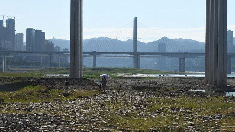 China corre para aliviar seca e cortes de energia em meio a onda de calor recorde