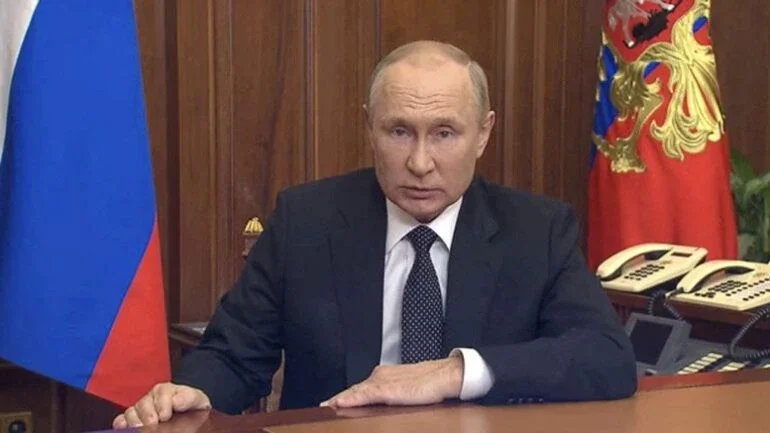 Putin diz que Rússia não cederá a "chantagem e intimidação"