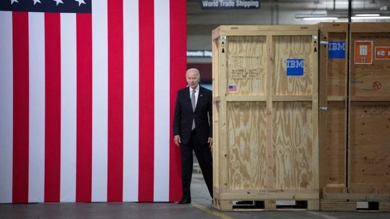 Biden revisa política dos EUA sobre maconha e perdoa crimes federais anteriores