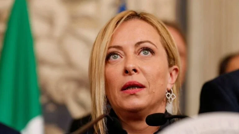 Presidente da Itália convoca Giorgia Meloni e deve conceder mandato para formar novo governo