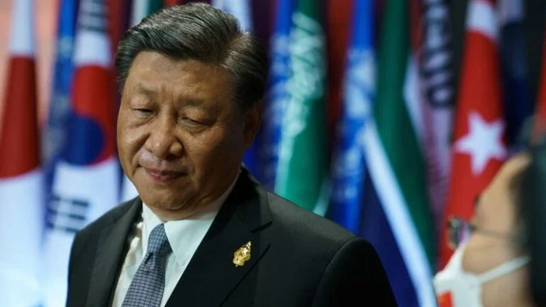 Presidente da China diz que mentalidade de guerra fria e confronto em bloco precisam ser rejeitados