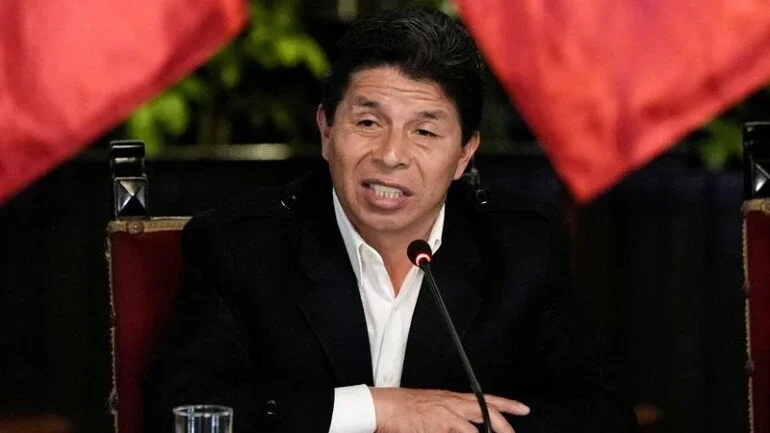 Oposição peruana diz que presidente quer fechar Congresso, aprofundando crise