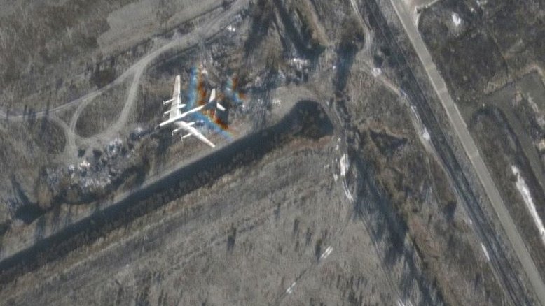 Ataques ucranianos com drones de longo alcance expõem defesas aéreas russas