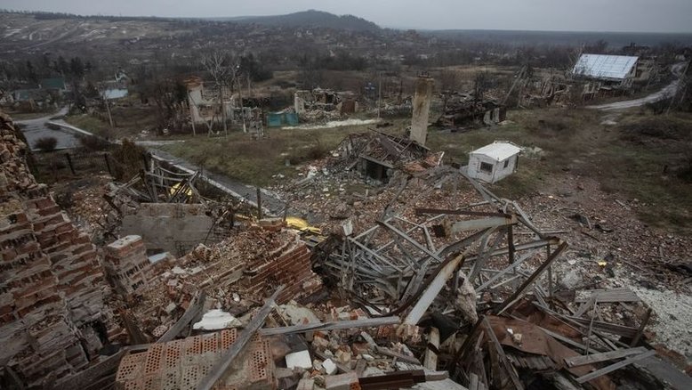 Rússia bombardeia região de Donetsk em aparente mudança nos objetivos da guerra