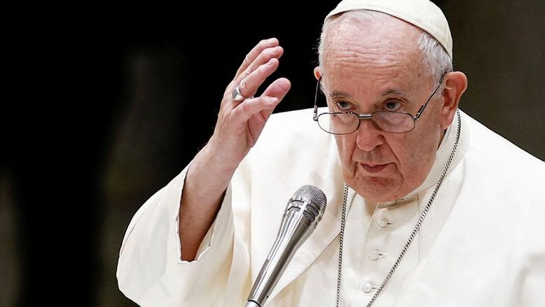 Papa cita conflitos esquecidos na África em bênção de Natal