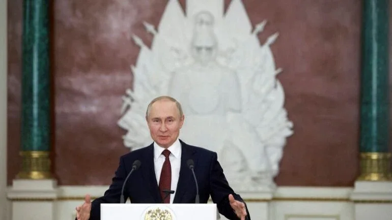 Putin diz que Rússia quer fim da guerra na Ucrânia