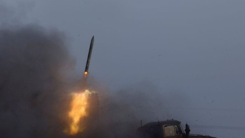 Rússia diz ter derrubado drone ucraniano perto de base aérea de bombardeiros, três morrem