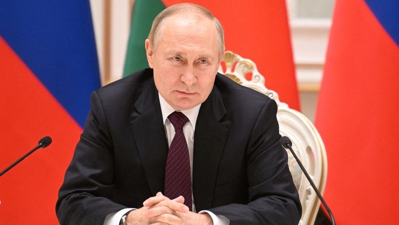 Mísseis russos caem sobre cidades da Ucrânia enquanto Putin diz estar aberto a negociações