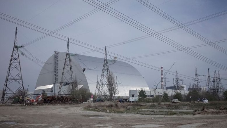 Empresa nuclear ucraniana diz ainda controlar usinas, mas russos se aproximam