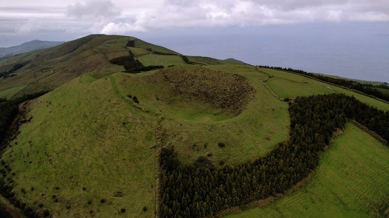 Tremores tectônicos vulcânicos são registrados pela primeira vez nos Açores