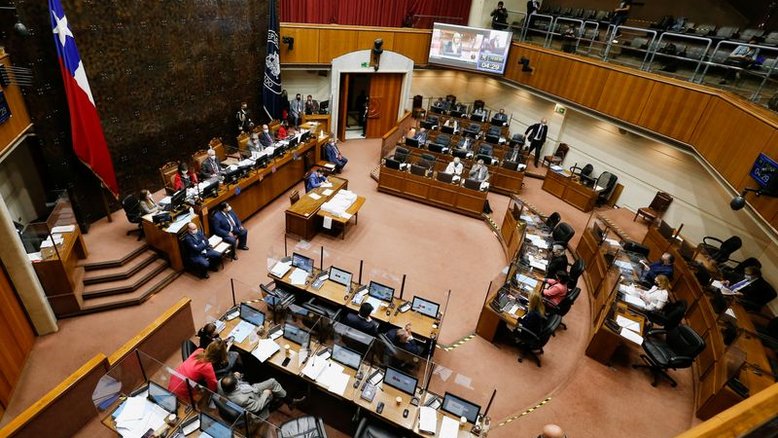 Constituinte do Chile aprova substituição do Senado por nova Câmara das Regiões