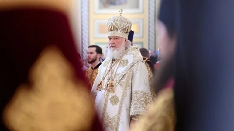 Patriarca russo Kirill vira alvo em sanções propostas pela UE