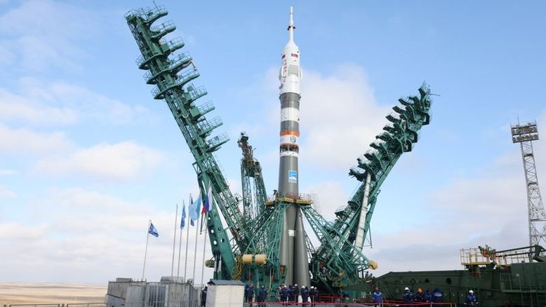 Estrela britânica do YouTube é presa em Cosmódromo de Baikonur, diz Rússia