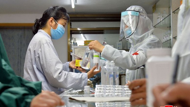Coreia do Norte diz que situação da Covid-19 está "sob controle"