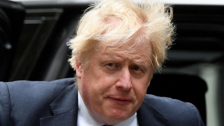 Boris Johnson assume responsabilidade por festas ilegais em gabinete